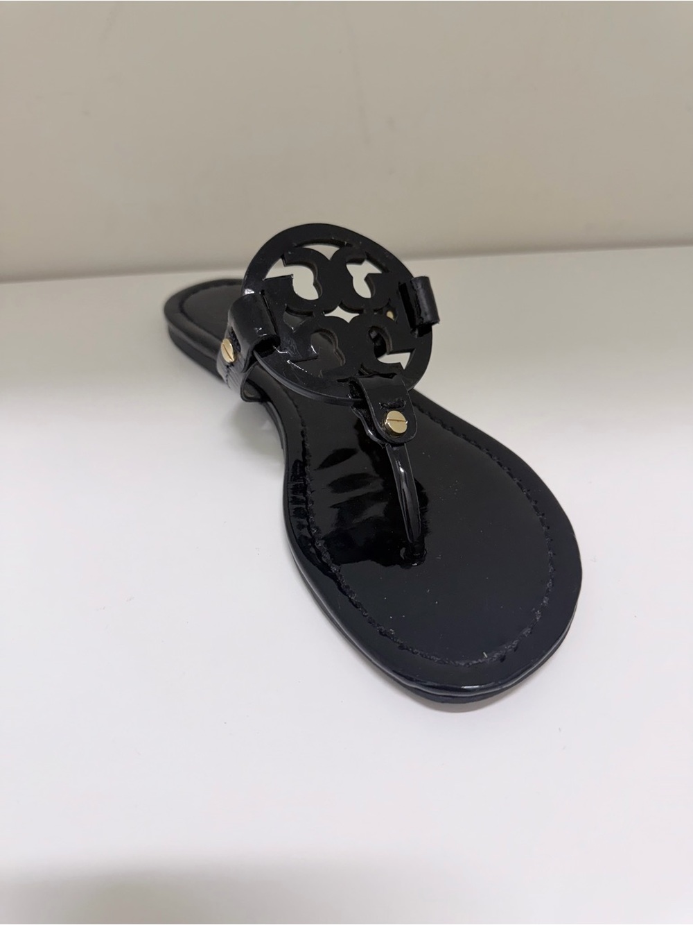 TORY BURCH MILLER PATENT SANDAL BLACK Preppy back to school trending Size 8 - Picture 3 of 11